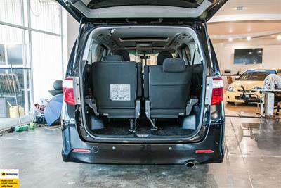2012 Toyota Alphard - Thumbnail