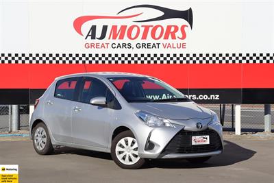 2017 Toyota Yaris - Thumbnail