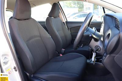 2017 Toyota Yaris - Thumbnail