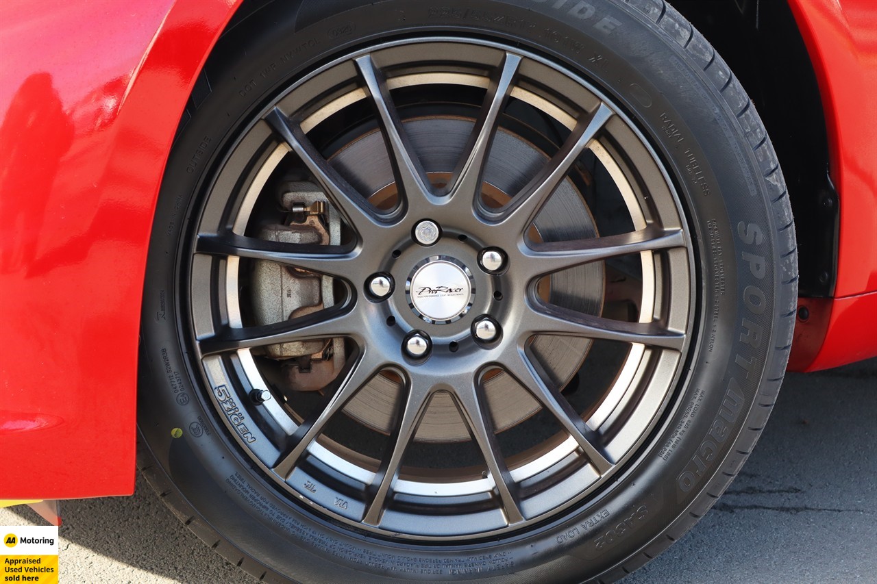 2013 Nissan Skyline