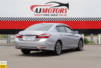 2017 Honda Accord - Thumbnail