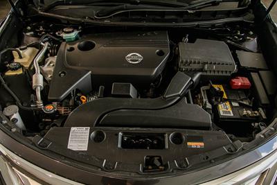 2016 Nissan Altima - Thumbnail