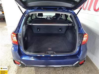 2016 Subaru Outback - Thumbnail