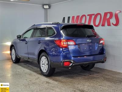2016 Subaru Outback - Thumbnail