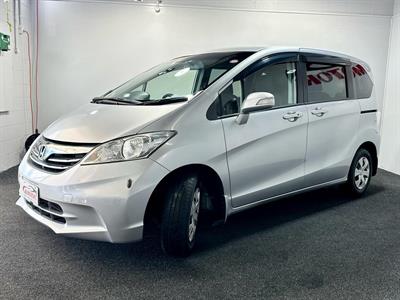 2012 Honda Freed - Thumbnail