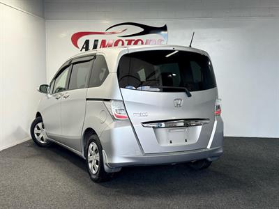 2012 Honda Freed - Thumbnail