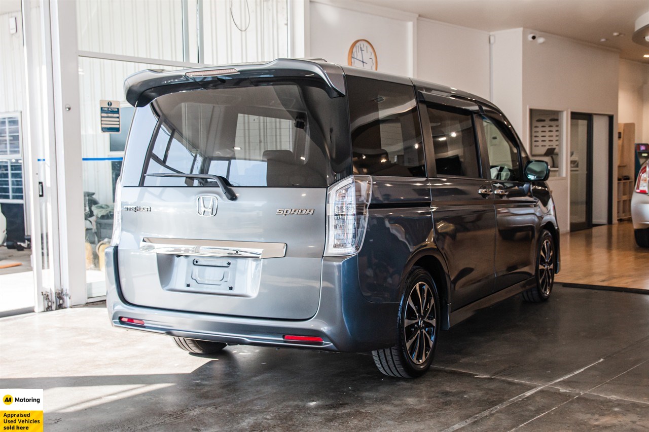 2012 Honda STEPWGN