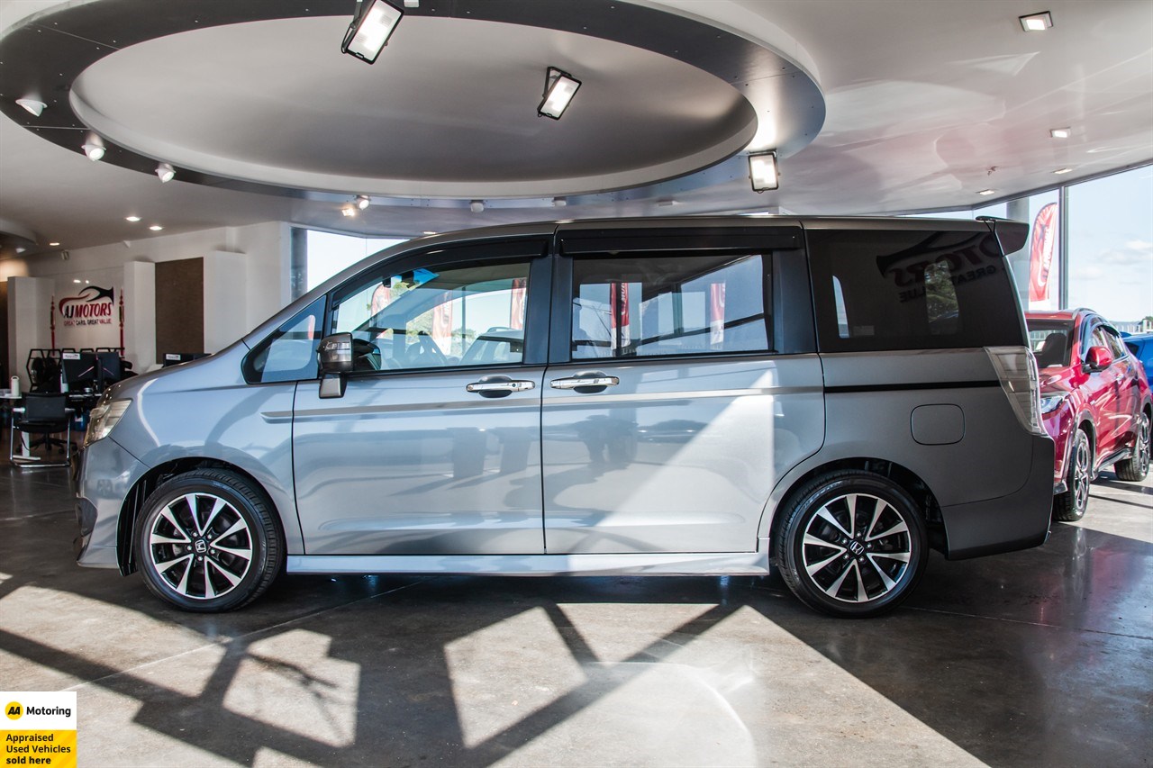 2012 Honda STEPWGN