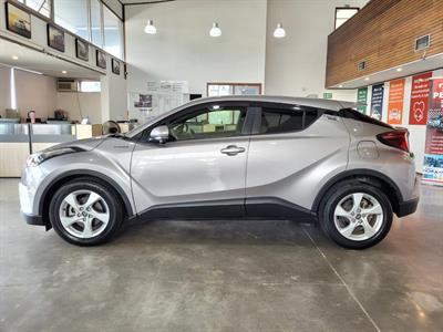 2019 Toyota C-HR - Thumbnail