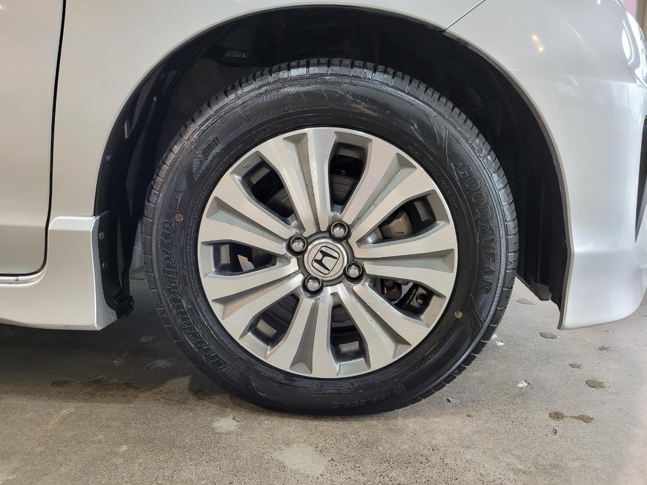 2012 Honda Freed
