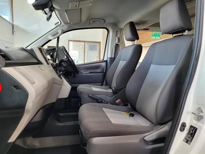 2020 Toyota Hiace - Thumbnail