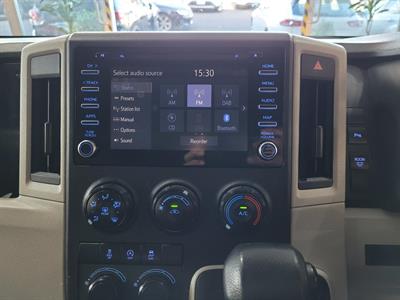 2020 Toyota Hiace - Thumbnail