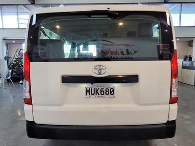 2020 Toyota Hiace - Thumbnail