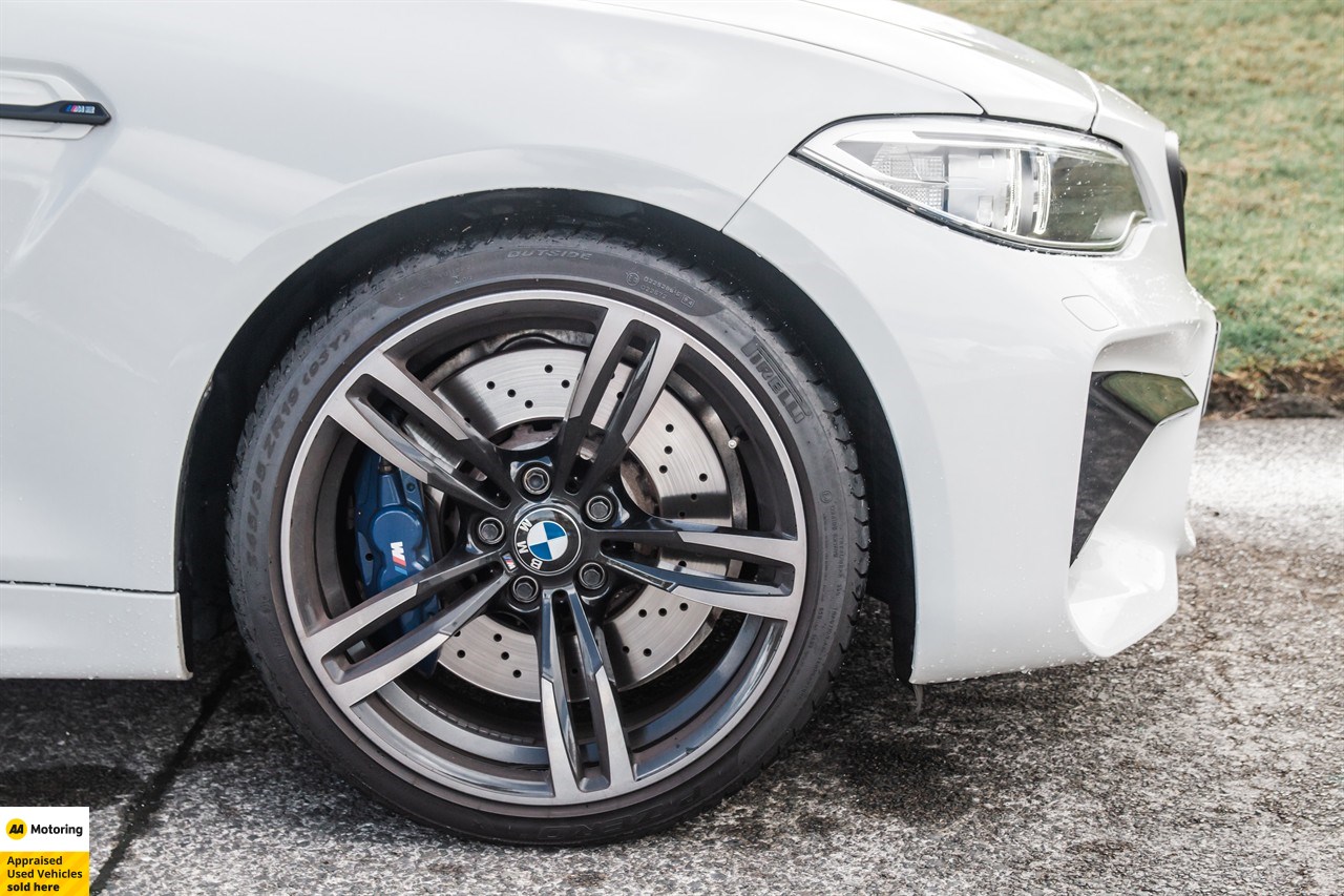 2017 BMW M2