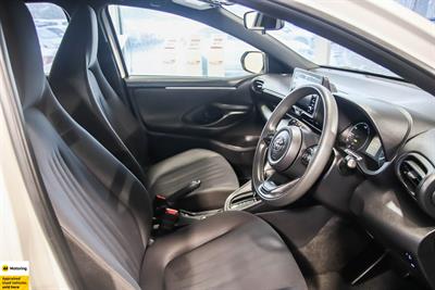 2021 Toyota Yaris - Thumbnail