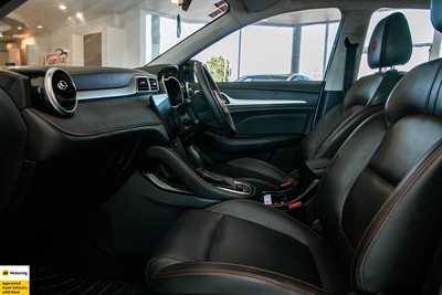 2023 MG ZS - Thumbnail