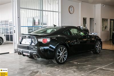 2013 Toyota 86 - Thumbnail