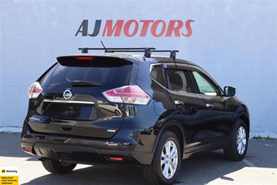 2017 Nissan X-Trail - Thumbnail