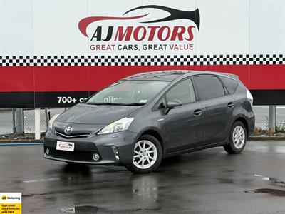 2012 Toyota Prius - Thumbnail