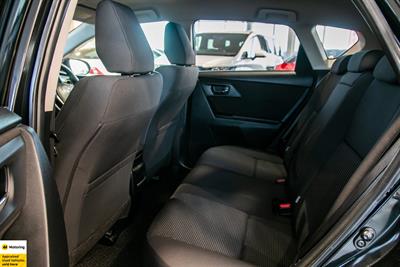 2014 Toyota Auris - Thumbnail