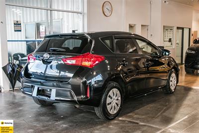2014 Toyota Auris - Thumbnail