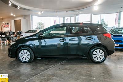 2014 Toyota Auris - Thumbnail
