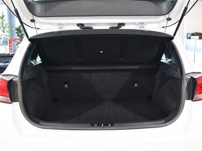 2021 Hyundai i30 - Thumbnail