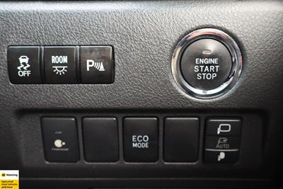 2014 Toyota Vellfire - Thumbnail