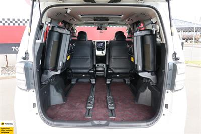 2014 Toyota Vellfire - Thumbnail