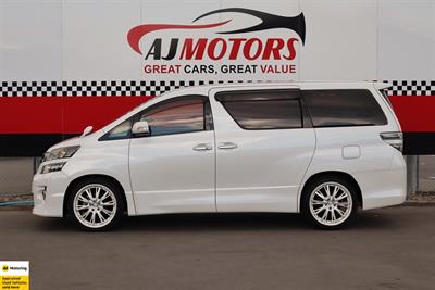 2014 Toyota Vellfire - Thumbnail