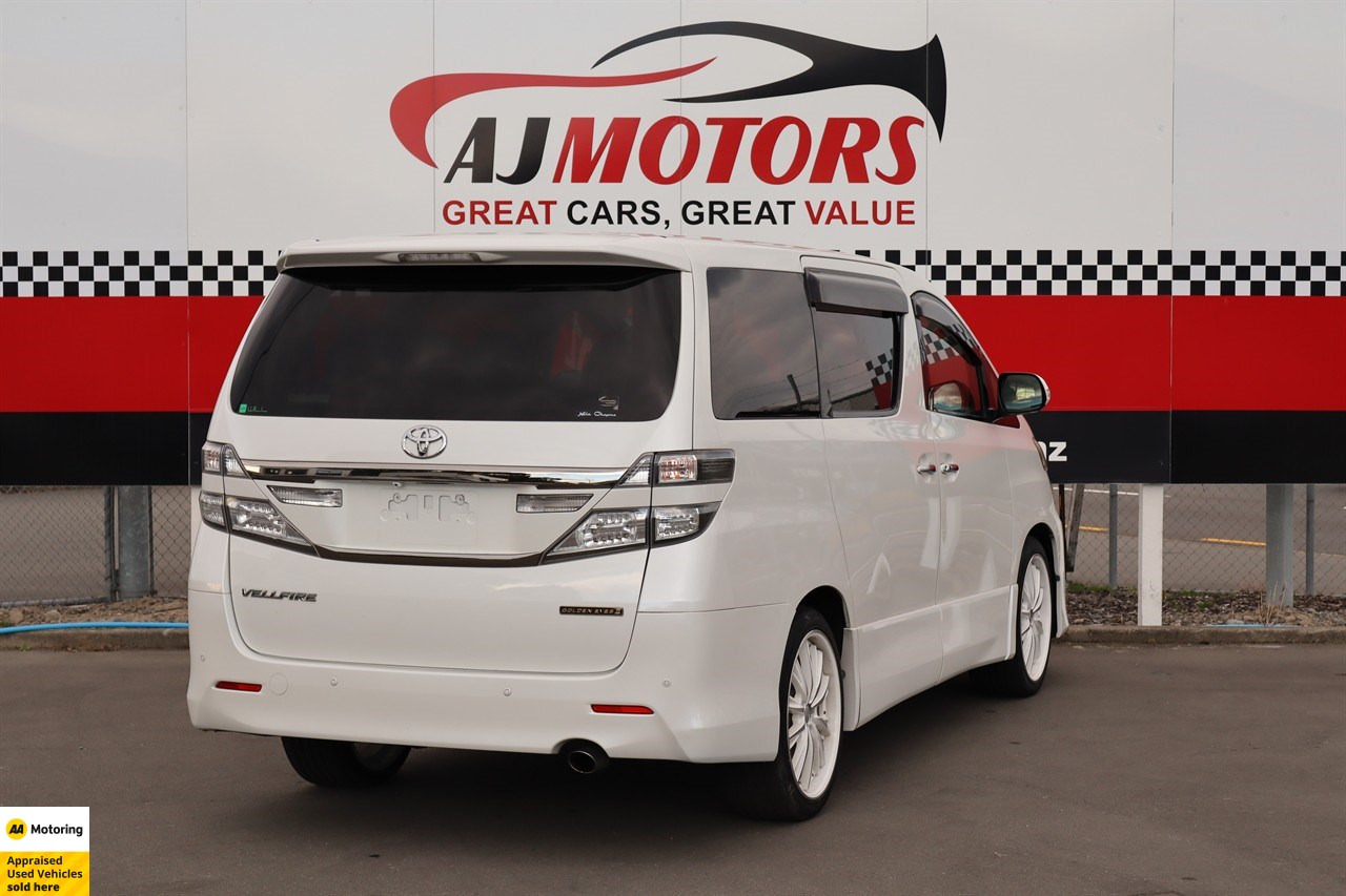 2014 Toyota Vellfire