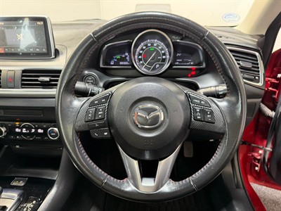 2015 Mazda Axela - Thumbnail