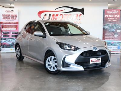 2021 Toyota Yaris - Thumbnail