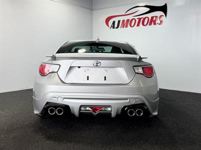 2013 Toyota 86 - Thumbnail