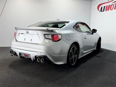 2013 Toyota 86 - Thumbnail