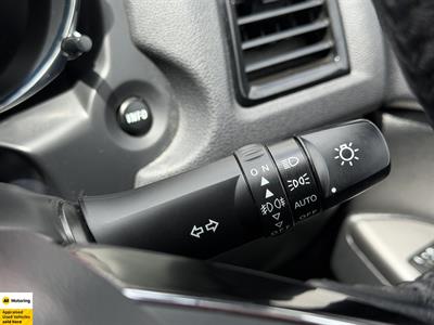 2024 Mitsubishi ASX - Thumbnail