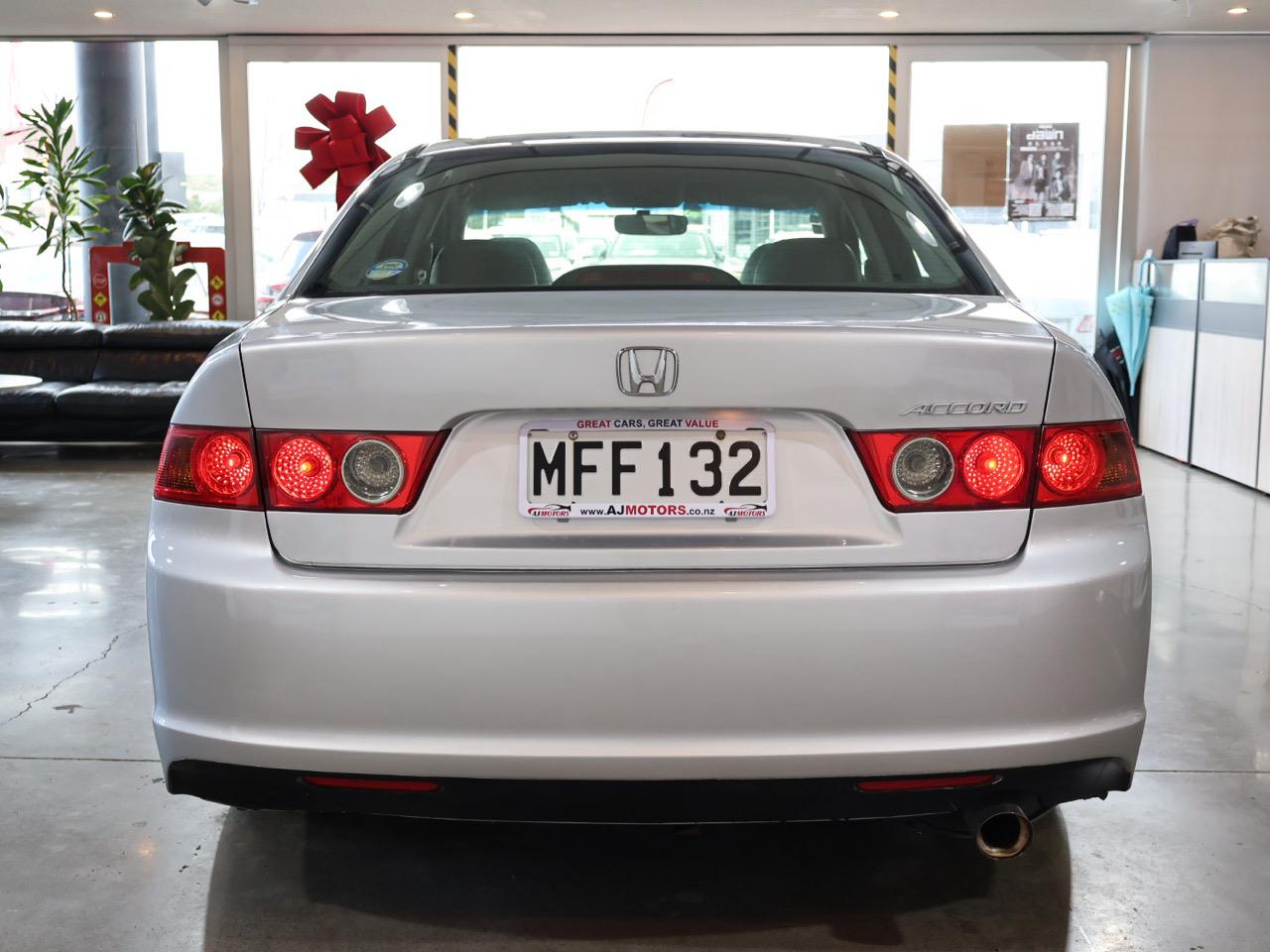 2005 Honda Accord