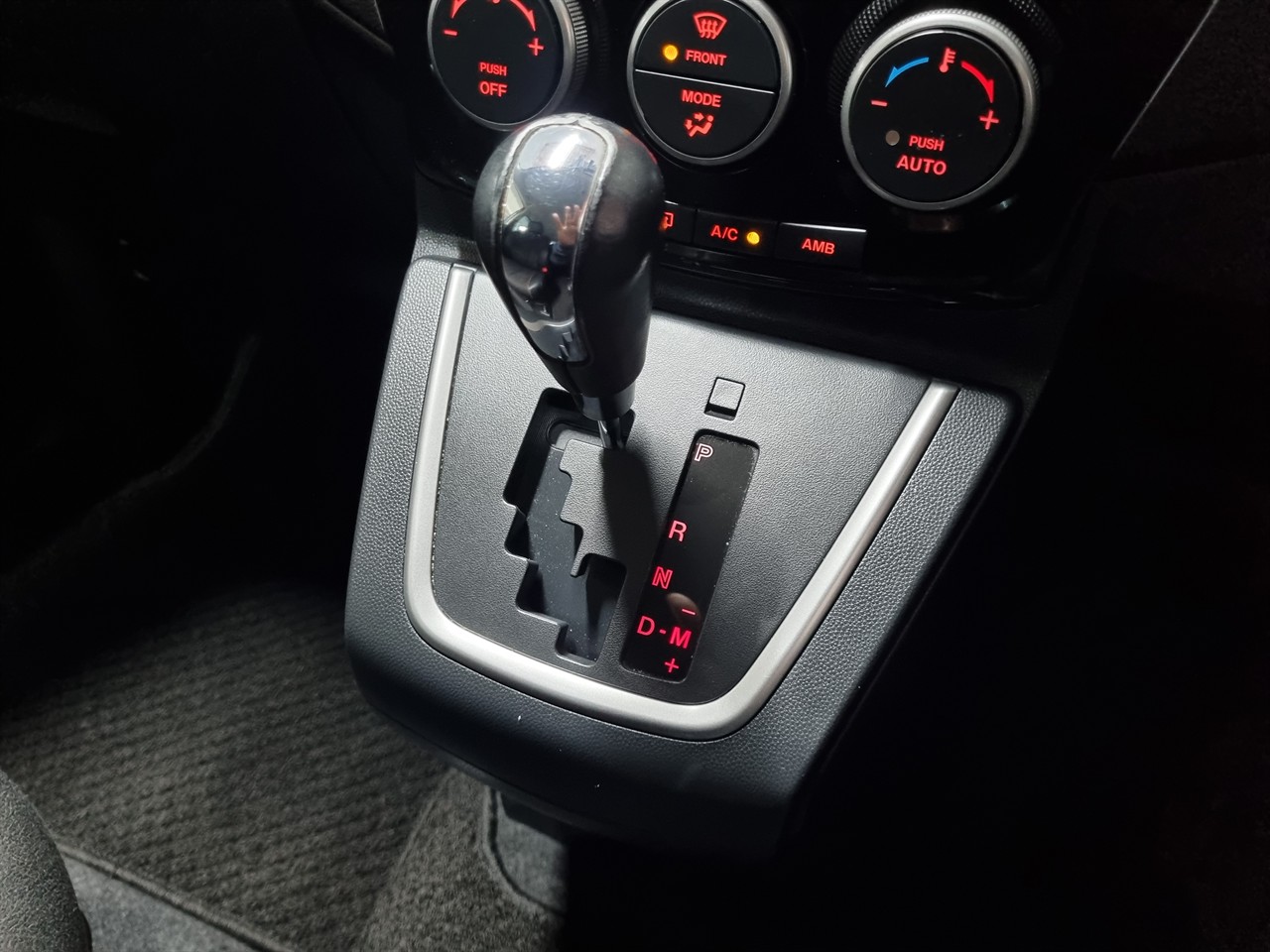 2012 Nissan Lafesta