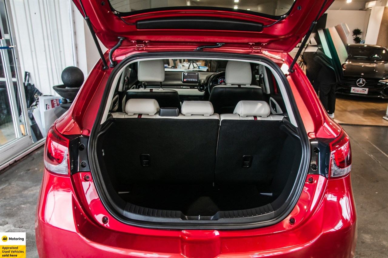2015 Mazda Demio