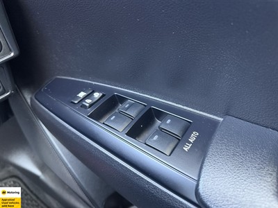 2020 Toyota Corolla - Thumbnail