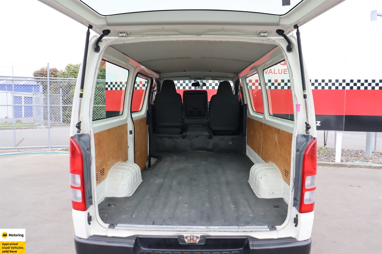 2012 Toyota Hiace