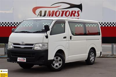 2012 Toyota Hiace - Thumbnail