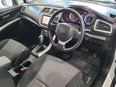 2015 Suzuki SX4 - Thumbnail