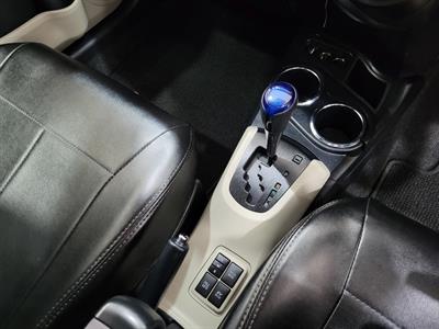 2013 Toyota Aqua - Thumbnail