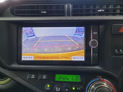 2013 Toyota Aqua - Thumbnail