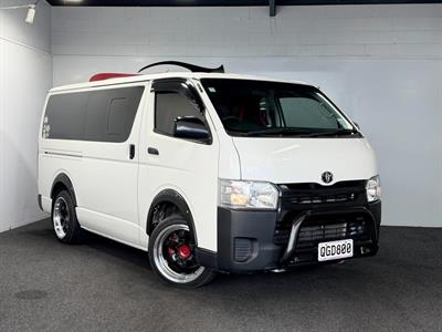 2017 Toyota Hiace - Thumbnail