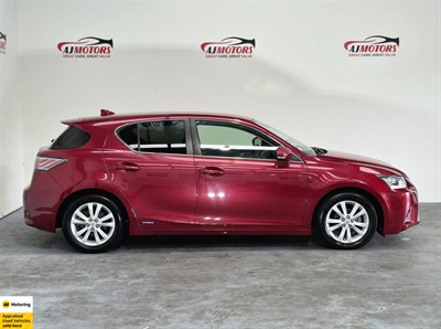 2017 Lexus CT200H - Thumbnail
