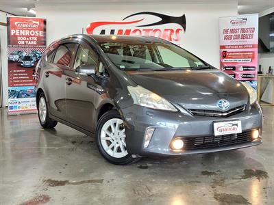 2013 Toyota Prius - Thumbnail
