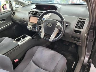 2013 Toyota Prius - Thumbnail