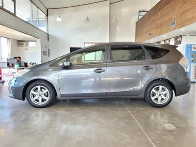 2012 Toyota Prius - Thumbnail